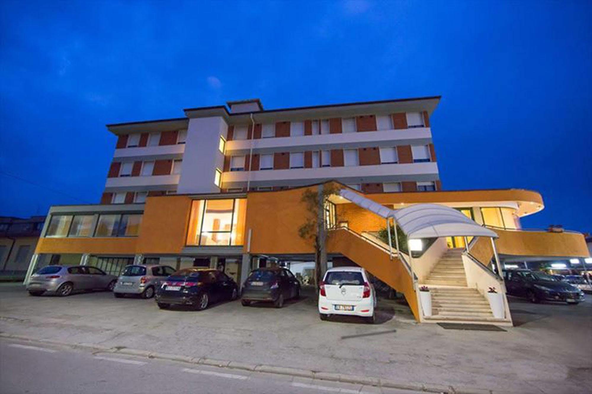 Hotel Toscana Figline Valdarno Exterior photo